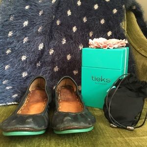 Black Tieks 8 with box and bag